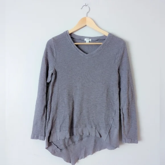 Dylan Grey Waffle Knit Asymmetrical Long Sleeve Shirt - Picture 1 of 4